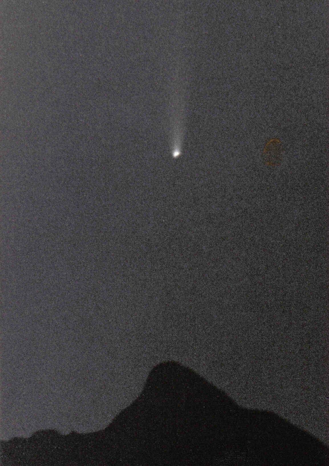 Komet West 05031976 0545h cut02